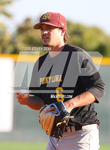 Thumbnail 2 in 22nd Annual Point Loma Varsity Alumni Game photogallery.