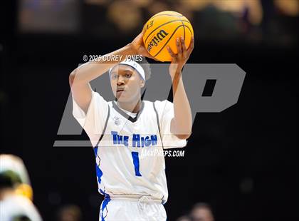 Thumbnail 3 in McIntosh County Academy vs Savannah (GHSA A-D2 Championship) photogallery.
