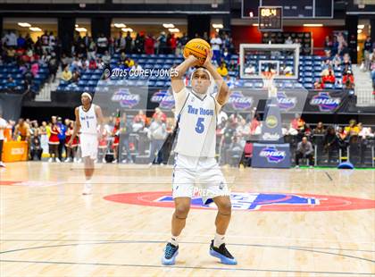 Thumbnail 2 in McIntosh County Academy vs Savannah (GHSA A-D2 Championship) photogallery.