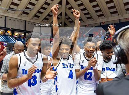 Thumbnail 2 in McIntosh County Academy vs Savannah (GHSA A-D2 Championship) photogallery.