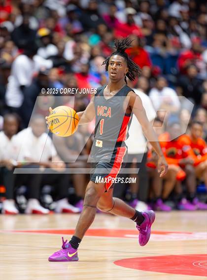 Thumbnail 3 in McIntosh County Academy vs Savannah (GHSA A-D2 Championship) photogallery.