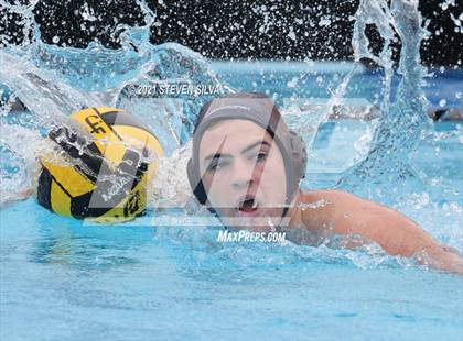 Thumbnail 2 in Francis Parker vs. Rancho Bernardo (CIF SDS D2 Quarterfinal) photogallery.