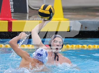 Thumbnail 1 in Francis Parker vs. Rancho Bernardo (CIF SDS D2 Quarterfinal) photogallery.