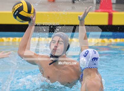 Thumbnail 3 in Francis Parker vs. Rancho Bernardo (CIF SDS D2 Quarterfinal) photogallery.