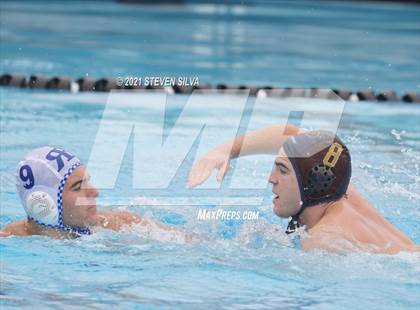 Thumbnail 3 in Francis Parker vs. Rancho Bernardo (CIF SDS D2 Quarterfinal) photogallery.