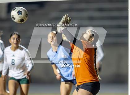 Thumbnail 2 in Porterville @ Redwood photogallery.
