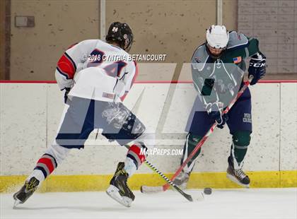 Thumbnail 3 in Kent Denver vs Pine Creek (CHSAA First Round) photogallery.