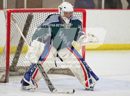 Thumbnail 3 in Kent Denver vs Pine Creek (CHSAA First Round) photogallery.
