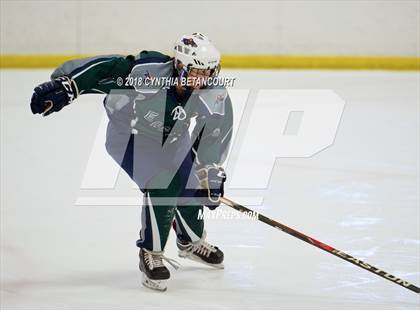 Thumbnail 2 in Kent Denver vs Pine Creek (CHSAA First Round) photogallery.