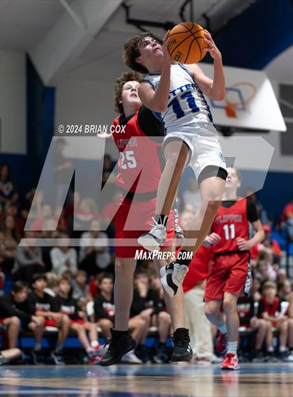 Thumbnail 3 in Flippin @ Cotter photogallery.