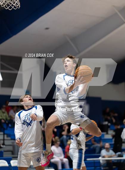 Thumbnail 3 in Flippin @ Cotter photogallery.