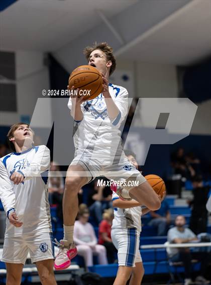 Thumbnail 1 in Flippin @ Cotter photogallery.