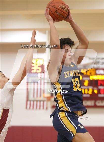 Thumbnail 2 in Lynnfield @ Newburyport photogallery.