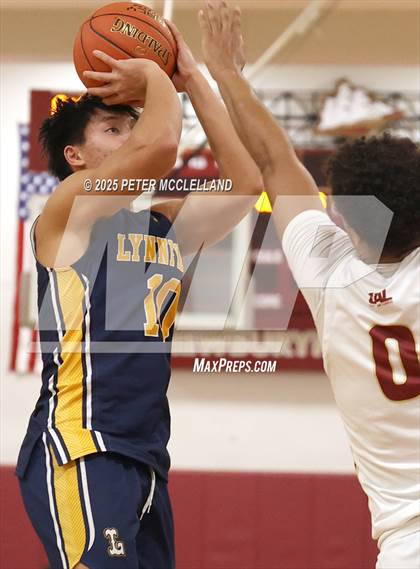 Thumbnail 3 in Lynnfield @ Newburyport photogallery.