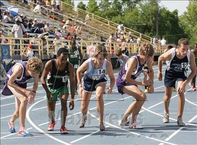 Thumbnail 2 in NCHSAA 4A State Championships (Boys Track Events) photogallery.
