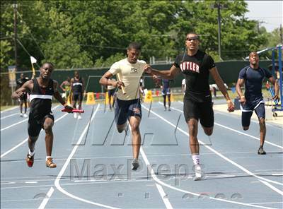 Thumbnail 2 in NCHSAA 4A State Championships (Boys Track Events) photogallery.