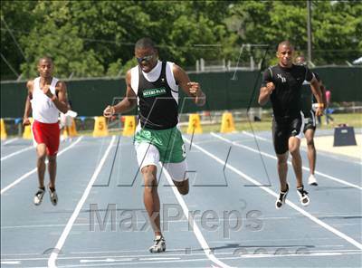 Thumbnail 2 in NCHSAA 4A State Championships (Boys Track Events) photogallery.