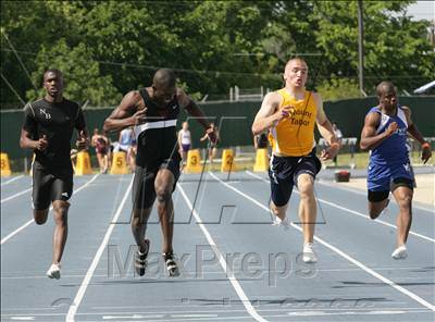 Thumbnail 2 in NCHSAA 4A State Championships (Boys Track Events) photogallery.