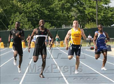 Thumbnail 3 in NCHSAA 4A State Championships (Boys Track Events) photogallery.