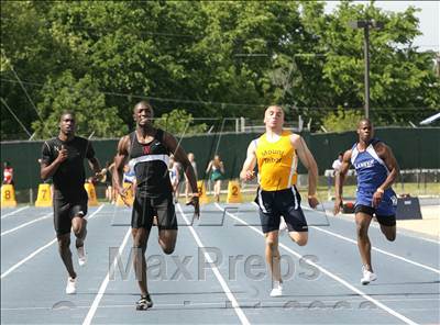 Thumbnail 2 in NCHSAA 4A State Championships (Boys Track Events) photogallery.