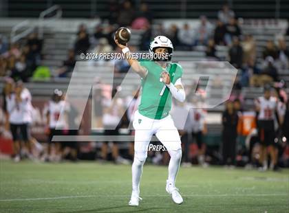 Thumbnail 3 in Rio Mesa @ Thousand Oaks photogallery.