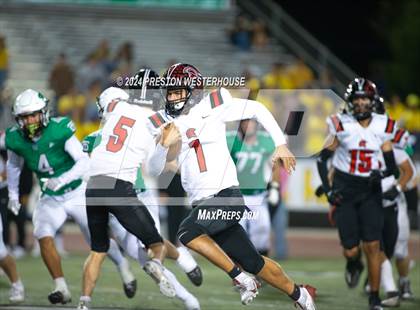 Thumbnail 2 in Rio Mesa @ Thousand Oaks photogallery.