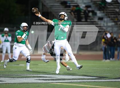 Thumbnail 1 in Rio Mesa @ Thousand Oaks photogallery.