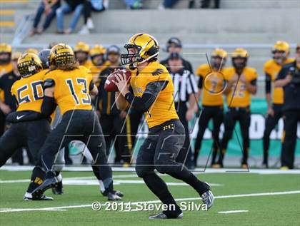 Thumbnail 3 in El Capitan vs. Rancho Bernardo (CIF SDS D2 Final) photogallery.