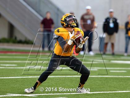 Thumbnail 2 in El Capitan vs. Rancho Bernardo (CIF SDS D2 Final) photogallery.
