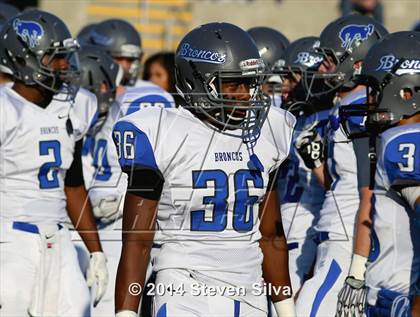 Thumbnail 3 in El Capitan vs. Rancho Bernardo (CIF SDS D2 Final) photogallery.