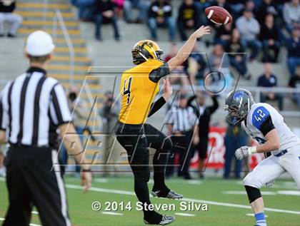 Thumbnail 3 in El Capitan vs. Rancho Bernardo (CIF SDS D2 Final) photogallery.
