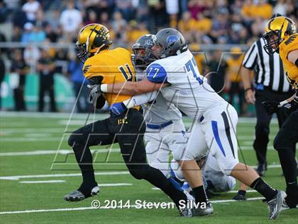 Thumbnail 3 in El Capitan vs. Rancho Bernardo (CIF SDS D2 Final) photogallery.