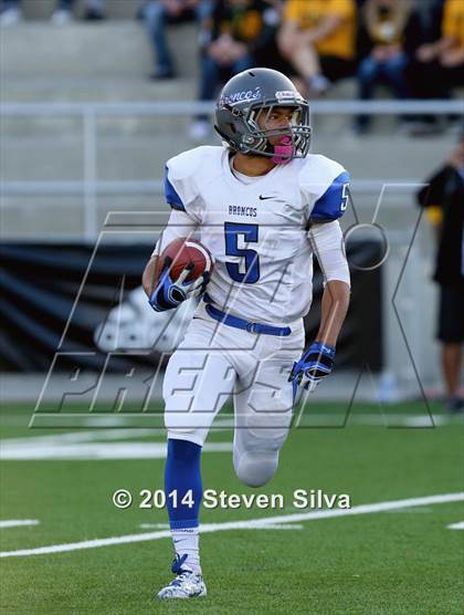Thumbnail 1 in El Capitan vs. Rancho Bernardo (CIF SDS D2 Final) photogallery.