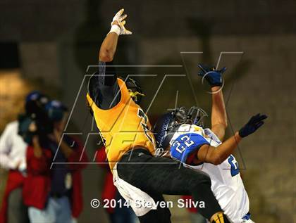 Thumbnail 3 in El Capitan vs. Rancho Bernardo (CIF SDS D2 Final) photogallery.