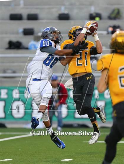 Thumbnail 1 in El Capitan vs. Rancho Bernardo (CIF SDS D2 Final) photogallery.