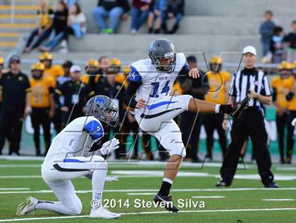 Thumbnail 1 in El Capitan vs. Rancho Bernardo (CIF SDS D2 Final) photogallery.