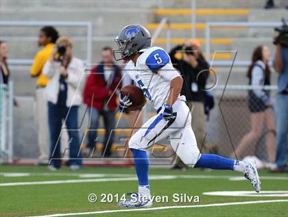 Thumbnail 3 in El Capitan vs. Rancho Bernardo (CIF SDS D2 Final) photogallery.