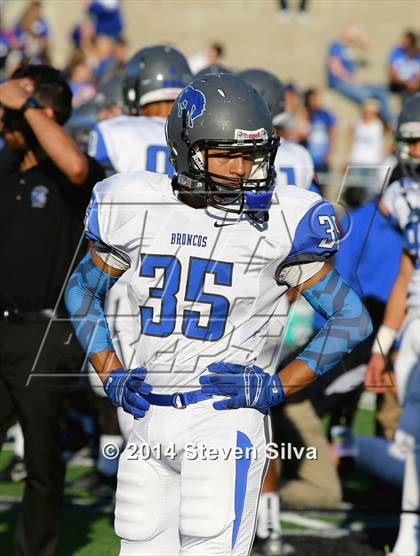 Thumbnail 2 in El Capitan vs. Rancho Bernardo (CIF SDS D2 Final) photogallery.