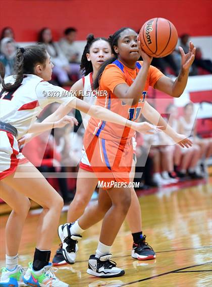 Thumbnail 1 in Millville vs. Kingsway photogallery.