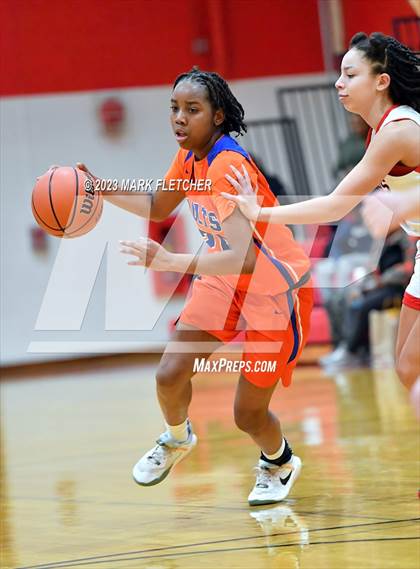 Thumbnail 2 in Millville vs. Kingsway photogallery.