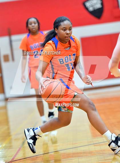 Thumbnail 1 in Millville vs. Kingsway photogallery.