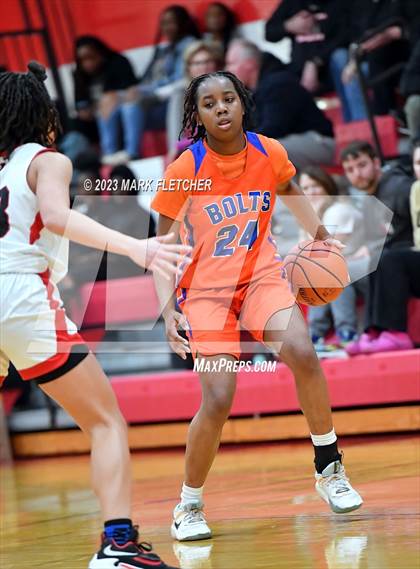 Thumbnail 3 in Millville vs. Kingsway photogallery.