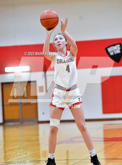 Thumbnail 2 in Millville vs. Kingsway photogallery.
