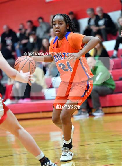 Thumbnail 2 in Millville vs. Kingsway photogallery.