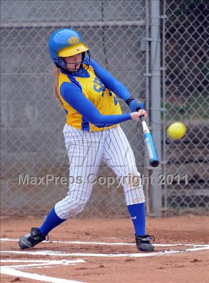 Thumbnail 2 in Sweetwater vs. Anderson County (AC Invitational) photogallery.