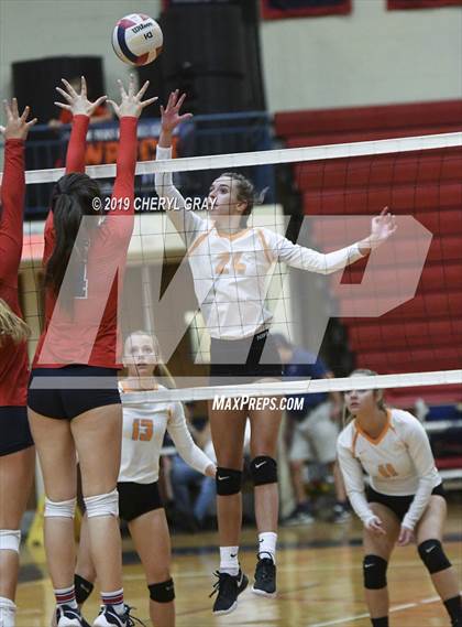 Thumbnail 3 in Sullivan Central @ Sullivan East photogallery.