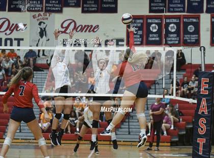 Thumbnail 2 in Sullivan Central @ Sullivan East photogallery.