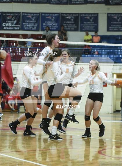 Thumbnail 3 in Sullivan Central @ Sullivan East photogallery.