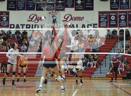 Thumbnail 3 in Sullivan Central @ Sullivan East photogallery.