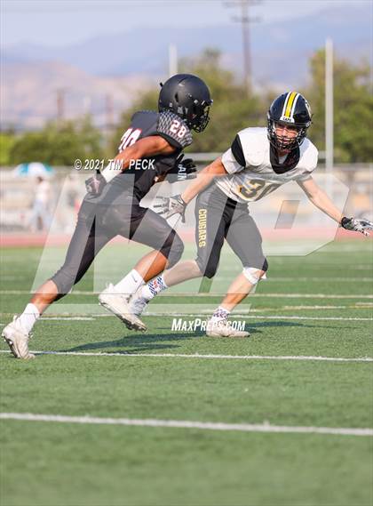 Thumbnail 3 in Capistrano Valley @ Tustin photogallery.